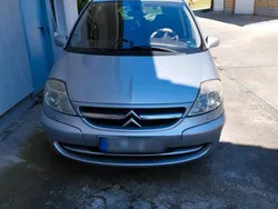 Silber Gebraucht 2002 Citroën C8 Van / Kleinbus | 2.800 €