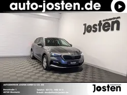 Graphite grau metallic Gebraucht 2023 Skoda Scala Style Kleinwagen | 21.490 € (Guter Preis)
