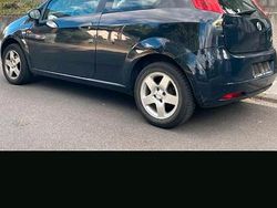 Blau Gebraucht 2009 Fiat Punto Kleinwagen | 1.700 € (Fairer Preis)