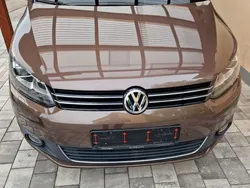 Braun Gebraucht 2013 VW Touran Life Van / Kleinbus | 11.350 € (Guter Preis)