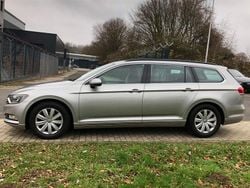 Silber Gebraucht 2015 VW Passat Comfortline Limousine | 8.900 € (Guter Preis)