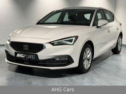 Weiß Gebraucht 2022 Seat Leon Style Limousine | 14.900 € (Fairer Preis)
