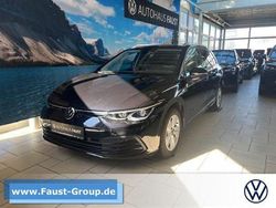 Schwarz perleffekt Gebraucht 2022 VW Golf VIII Life Kombi | 21.900 € (Fairer Preis)