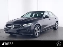 Schwarz Gebraucht 2023 Mercedes C220 Avantgarde Limousine | 35.900 € (Fairer Preis)