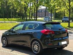 Schwarz Gebraucht 2015 Kia Ceed GT Limousine | 9.800 € (Superpreis)
