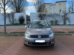Grau Gebraucht 2013 VW Golf Plus Life Van / Kleinbus | 9.900 € (Guter Preis)