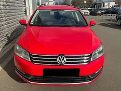 Rot Gebraucht 2012 VW Passat Comfortline Kombi | 5.900 € (Fairer Preis)