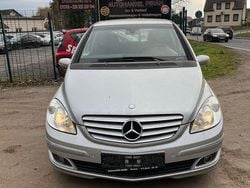 Silber Gebraucht 2006 Mercedes 200 Limousine | 1.299 € (Superpreis)