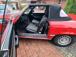Rot Gebraucht 1979 Mercedes SL280 Cabrio | 27.500 €