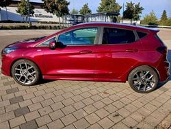 Violett Gebraucht 2022 Ford Fiesta Kleinwagen | 16.600 € (Guter Preis)