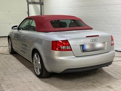 Silber Gebraucht 2006 Audi A4 Cabriolet S-Line Cabrio | 6.980 € (Teuer)