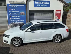 Weiß Gebraucht 2019 Skoda Octavia Ambition Kombi | 14.900 € (Guter Preis)