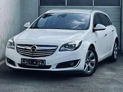 Weiß Gebraucht 2014 Opel Insignia Kombi | 4.999 € (Guter Preis)