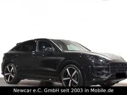 Schwarz Gebraucht 2025 Porsche Cayenne SUV | 136.720 €
