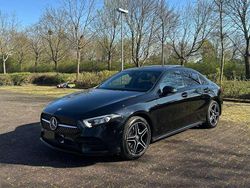 Schwarz Gebraucht 2020 Mercedes A250 AMG line Limousine | 26.250 € (Fairer Preis)