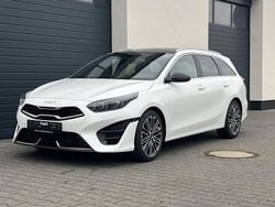 Deluxe weiss Neu 2025 Kia Ceed Sportswagon Kombi | 28.390 € (Fairer Preis)