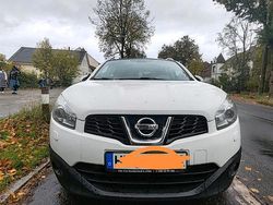 Weiß Gebraucht 2012 Nissan Qashqai SUV | 6.800 € (Fairer Preis)