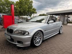 Silber Gebraucht 2005 BMW 330 Cabriolet M Sport Cabrio | 11.500 € (Teuer)