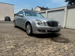 Silber Gebraucht 2008 Mercedes E220 Avantgarde Limousine | 5.900 € (Fairer Preis)