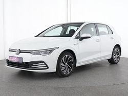 Weiß Gebraucht 2021 VW Golf VIII Style Limousine | 22.798 € (Fairer Preis)