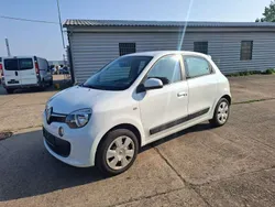 Crystal weiss Gebraucht 2017 Renault Twingo Experience Kleinwagen | 3.999 € (Fairer Preis)