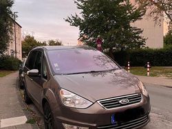 Braun Gebraucht 2012 Ford Galaxy Titanium Van / Kleinbus | 7.800 € (Fairer Preis)