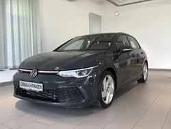 Grau Gebraucht 2023 VW Golf VIII GTI Limousine | 32.749 € (Fairer Preis)