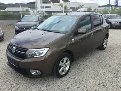 Bronze Gebraucht 2017 Dacia Sandero Comfort Kleinwagen | 5.500 € (Fairer Preis)