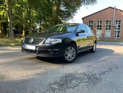 Braun Gebraucht 2009 VW Passat Limousine | 5.800 € (Teuer)