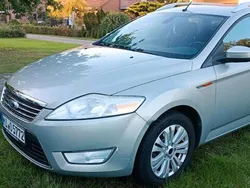 Gold Gebraucht 2010 Ford Mondeo Kombi | 3.398 €