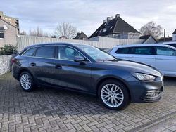 Grau Gebraucht 2022 Seat Leon XCELLENCE Kombi | 14.599 € (Fairer Preis)