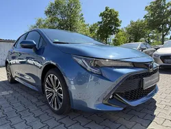 Blue metallic Gebraucht 2022 Toyota Corolla Hybrid Team Kleinwagen | 24.490 € (Fairer Preis)