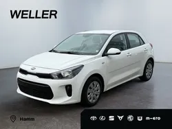 Weiss Gebraucht 2017 Kia Rio Edition 7 Kleinwagen | 8.580 € (Fairer Preis)