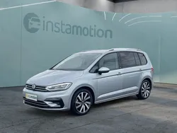 Silber Gebraucht 2024 VW Touran R-line Van / Kleinbus | 36.589 € (Fairer Preis)