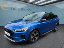 Blau Gebraucht 2024 Ford Focus Limousine | 26.749 € (Fairer Preis)