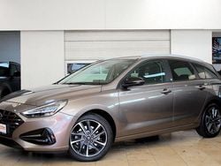 Grau Gebraucht 2021 Hyundai i30 Edition 30+ Kombi | 17.450 € (Fairer Preis)