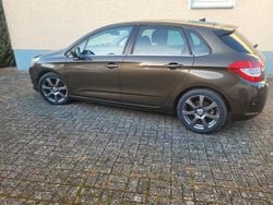 Braun Gebraucht 2011 Citroën C4 Exclusive Limousine | 3.390 € (Guter Preis)
