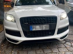 Weiß Gebraucht 2011 Audi Q7 SUV | 11.500 € (Guter Preis)