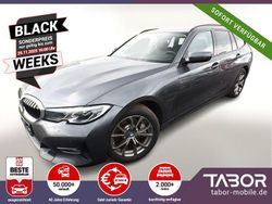 Grau Gebraucht 2020 BMW 330e Sport Line Kombi | 20.988 € (Fairer Preis)