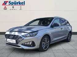 Silber Gebraucht 2021 Hyundai i30 Edition 30 Kombi | 18.980 € (Guter Preis)