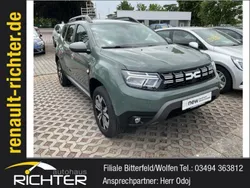 Grün Gebraucht 2023 Dacia Duster Journey SUV | 23.985 € (Fairer Preis)