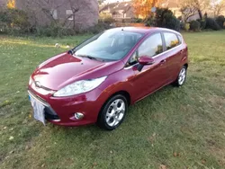 Rot Gebraucht 2009 Ford Fiesta Titanium Kleinwagen | 4.899 € (Fairer Preis)