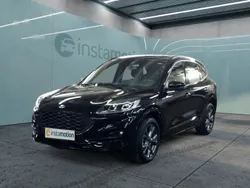 Schwarz Gebraucht 2023 Ford Kuga ST-Line SUV | 32.250 € (Etwas zu teuer)