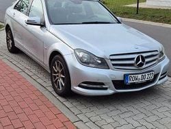Silber Gebraucht 2012 Mercedes 220 Limousine | 9.000 € (Superpreis)