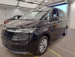Deep black perleffekt Gebraucht 2024 VW T7 Life Van | 53.880 € (Guter Preis)
