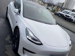 Weiß Gebraucht 2020 Tesla Model 3 Standard Range Plus Limousine | 19.990 € (Guter Preis)