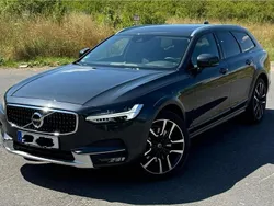 Grau Gebraucht 2019 Volvo V90 CC Pro Kombi | 35.900 € (Fairer Preis)