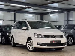 Weiß Gebraucht 2012 VW Sharan Highline Van / Kleinbus | 15.890 € (Etwas zu teuer)
