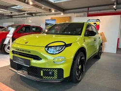 Grün Neu 2025 Abarth 600 Scorpionissima Limousine | 45.610 €