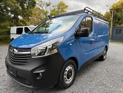 Blau Gebraucht 2016 Opel Vivaro Van | 9.249 € (Superpreis)